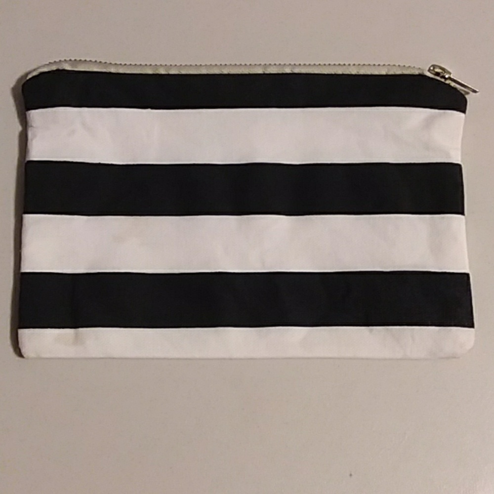 Unbranded Black & White Striped Makeup Bag - Picture 2 of 4
